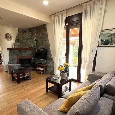 Villa Heights - Breathtaking View Kyperounda