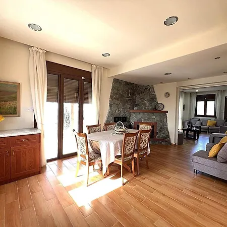 Heights - Breathtaking View Villa